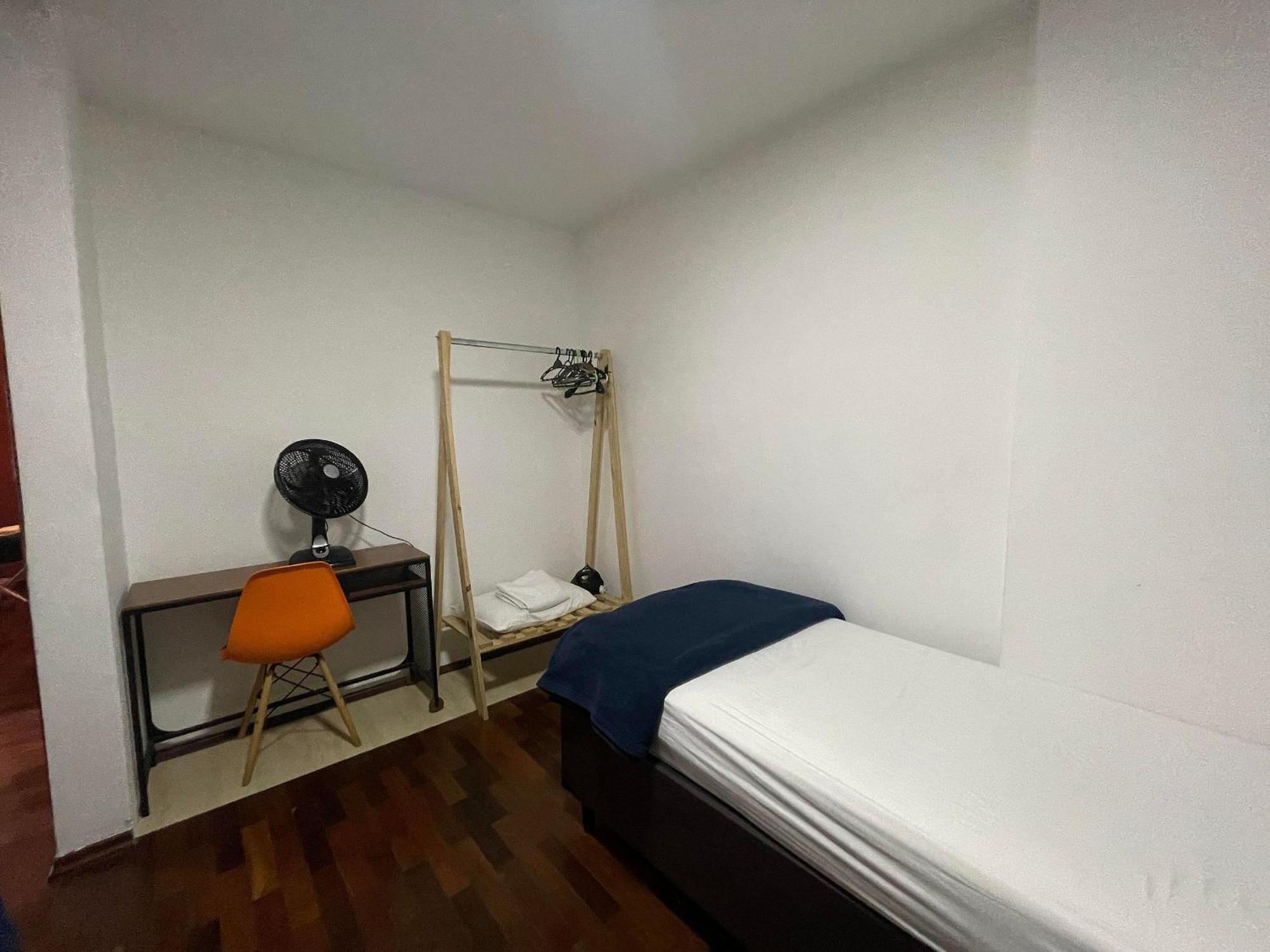 Inteiro 51 Apartment